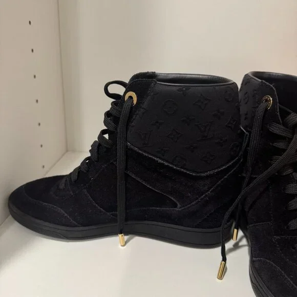 Louis Vuitton Monogram Louis Vuitton Wedge Sneakers – Black Suede - Picture 8 of 11